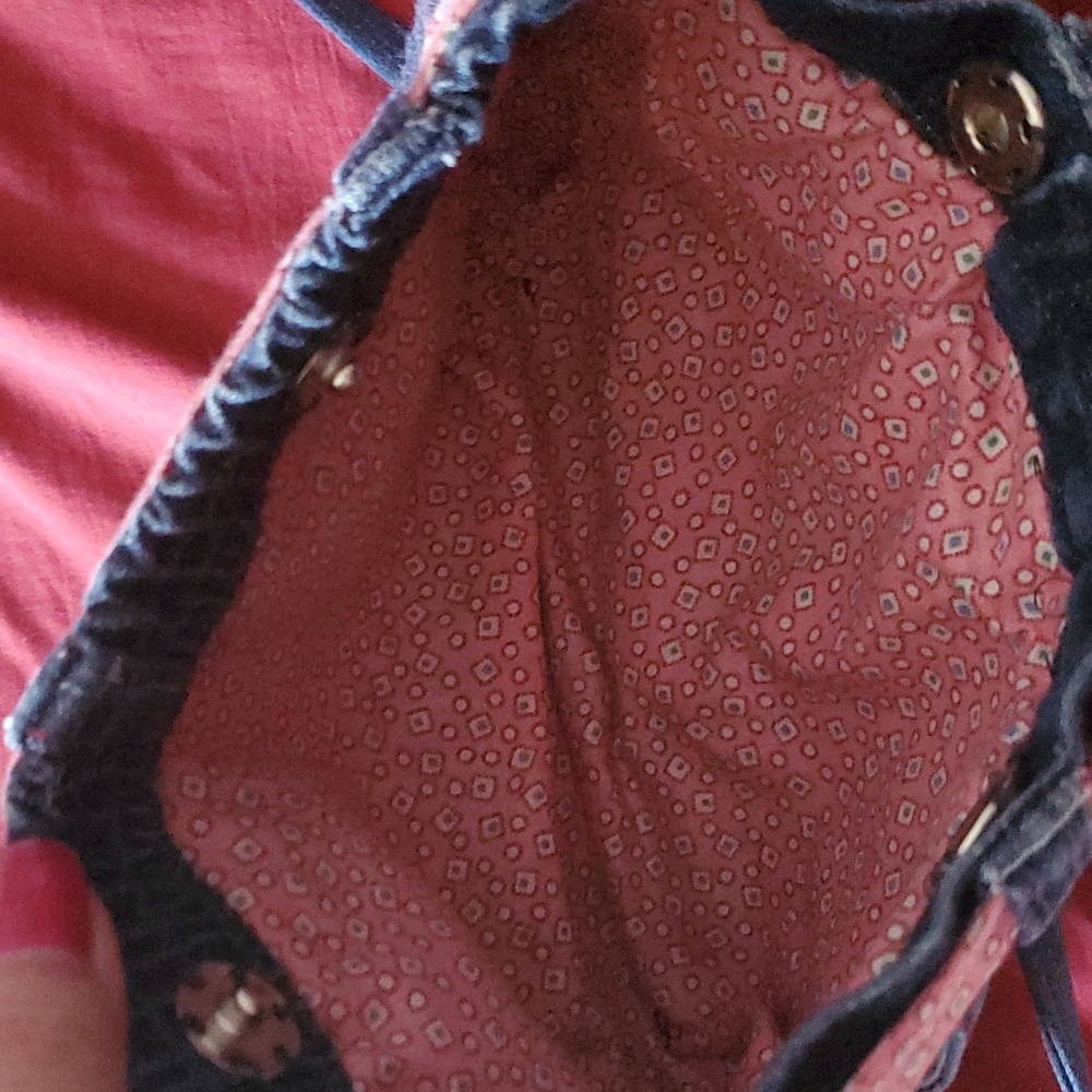 Stylish Denim Crossbody Bag with Pink Accents - Picture 3 of 6
